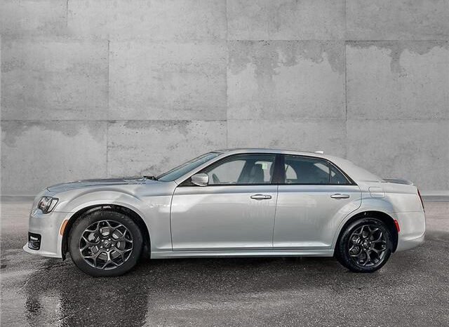 
								2022 Chrysler 300 S 4dr All-Wheel Drive Sedan full									