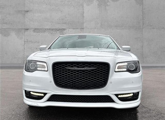 
								2023 Chrysler 300 Touring-L 4dr All-Wheel Drive Sedan full									