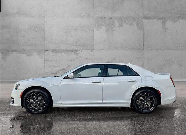 
								2022 Chrysler 300 S 4dr All-Wheel Drive Sedan full									