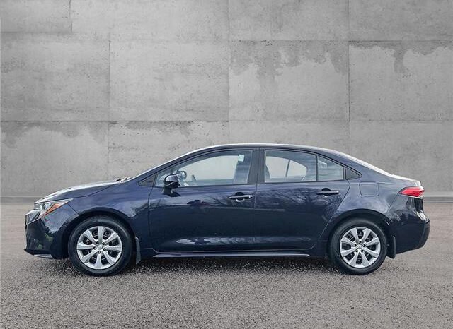 
								2022 Toyota Corolla LE 4dr Sedan full									